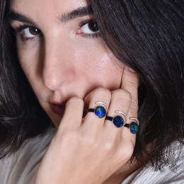 2._Mukhi_Sisters_rings_square